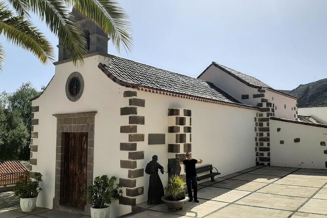 Barranco de las Vacas, caves & village by Sky Rebels local guides - Price and what the $83.45 really buys you
