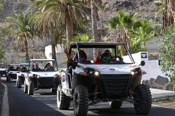 Buggy Tour Gran Canaria - The crew: Sebastian, Carmelo (Speedy), and the fun factor