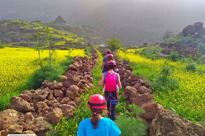Climbing + Zipline + Via Ferrata + Cave. Adventure route in Gran Canaria - Zipline finale: 50 meters of flying, then one last scramble