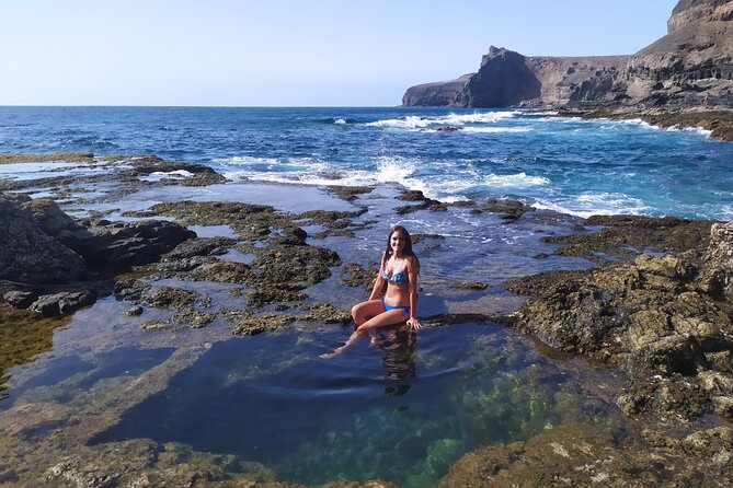 Coastering in Gran Canaria (Aquatic Route in the ocean cliffs) - Ocean jumps and swimming time: the part that feels fun and a little wild