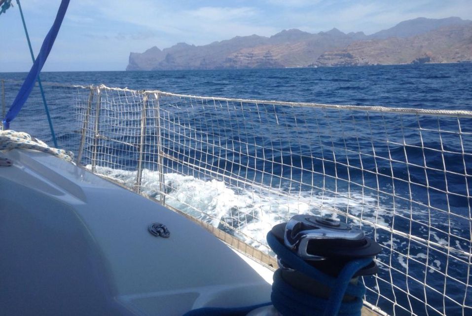 From Puerto de Mogán: Sailboat Trip with Food and Drinks - Should you book this tour from Puerto de Mogán?