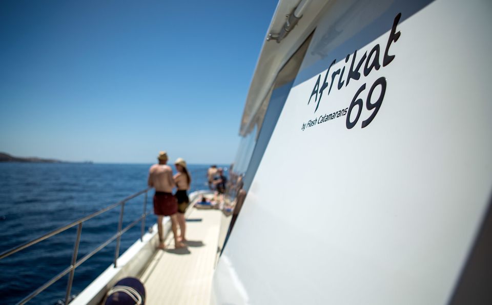 Gran Canaria: Fun Catamaran Cruise with Food and Drinks - Who this tour suits best (and who might prefer something quieter)