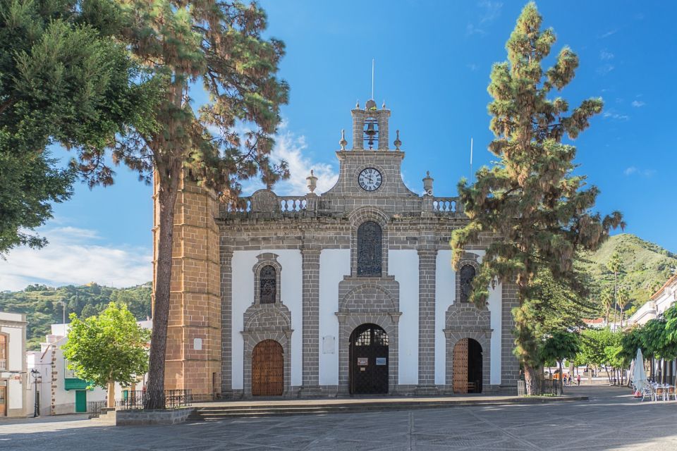 Gran Canaria Highlights Full-Day Tour by Bus - Teror and the Basilica of Our Lady of the Pine: The Pilgrimage Town Moment