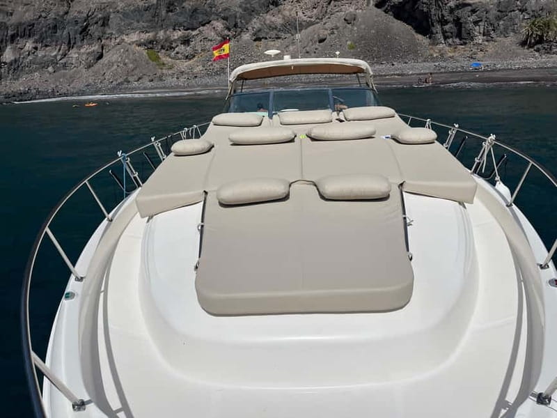 Gran Canaria: Shared yacht excursion with beverages, lunch and snorkeling - From South-Coast Pickup to Puerto Rico Harbor