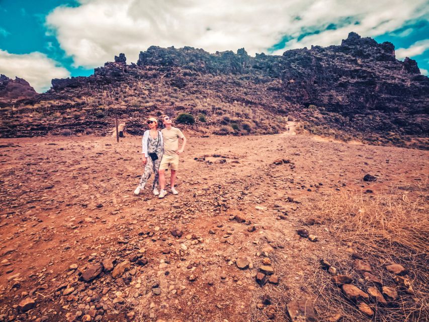 Gran Canaria: The Red Canyon Tour with Local Food Tasting - Santa Lucía de Tirajana: local food tastings and lunch that fit the day