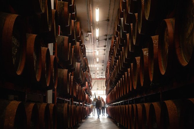 Guided Tour at Ron Arehucas Distillery - Tour length and pacing: 1 hour, so move with it