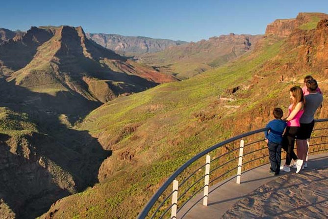 Jeep Tour 4x4 in Gran Canaria - Cumbres de San Bartolomé and Tunte’s Old Town Hour
