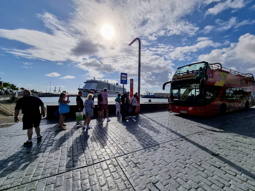 Las Palmas: City Sightseeing Hop-On Hop-Off Bus Tour - The audio guide: useful when it works, annoying when it doesn’t