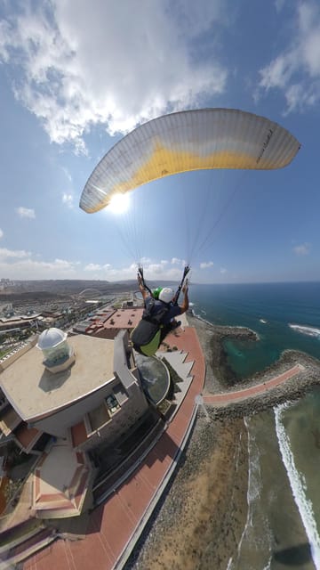 Las Palmas: tandem paragliding flights for everyone - Choose your pace: eagle-like calm or swallow-like sport