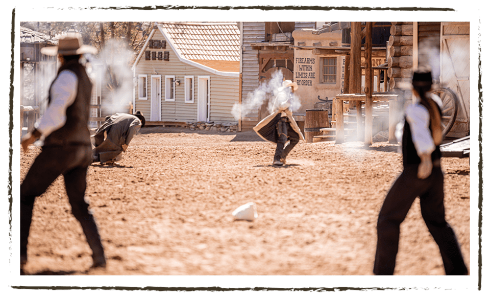 Maspalomas: Tickets to Sioux City Park - Food and Drinks: Saloon Meals Are Convenient, Not Always Cheap