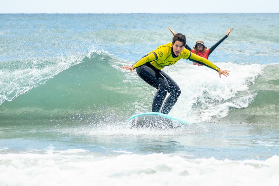 Playa del Inglés Maspalomas: High Quality Surf Classes - In the water: how the coaching keeps you safe and moving