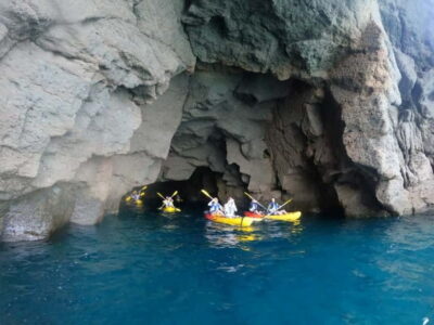 Puerto Mogán: Guided Adventure Kayak Tour in Caves & Snorkel - The Pre-Launch Kayak Master Class: Safety and Real Technique