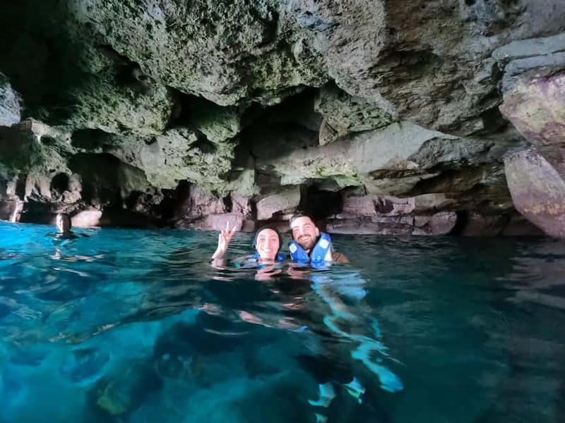 Puerto Mogán: Guided Adventure Kayak Tour in Caves & Snorkel - Cave Swimming Inside Mogán: When the Ocean Gives You Permission