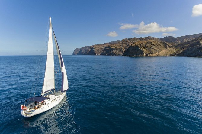 Sailing Trip and Snorkeling (max. 8 people) - Life on Deck: Steering, Sails, and Crew Stories