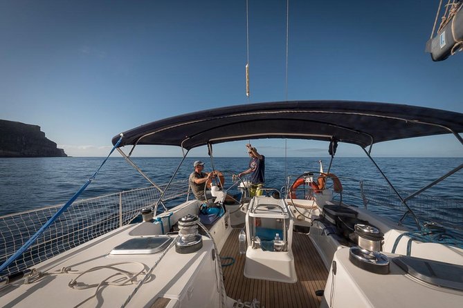 Sailing Trip and Snorkeling (max. 8 people) - Meeting at the Port and Getting on New Karolka