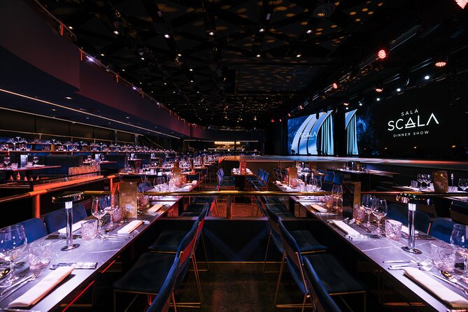 Sala Scala Gran Canaria Dinner Show - A 360° dinner show where the stage is all around you