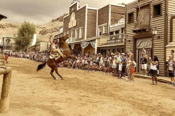 Sioux City Park Entrance Ticket - Animals, pony rides, and the petting zoo moments kids remember